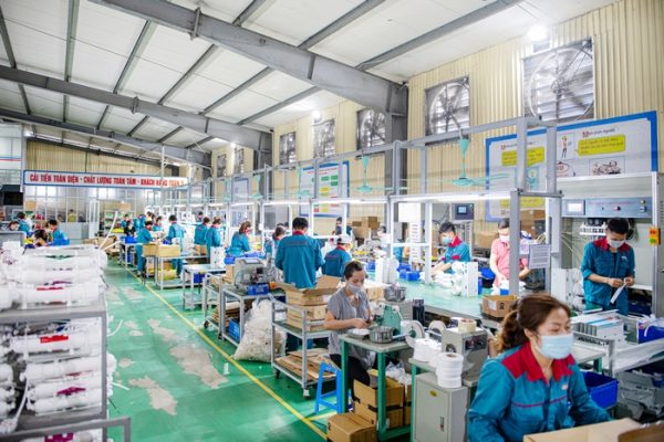 chup anh doanh nghiep san xuat ha noi 7