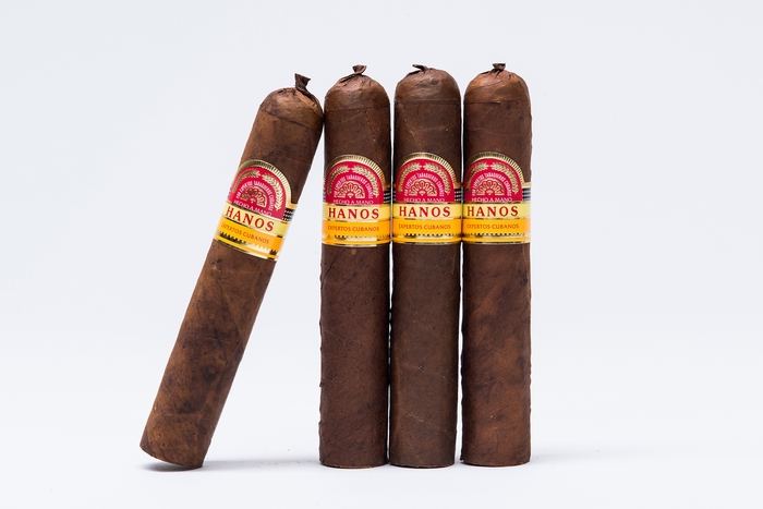 chup anh san pham thuoc la xi ga ha noi 014