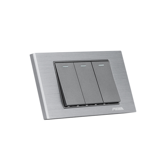 chup anh san pham cong tac o cam dien ha noi 001