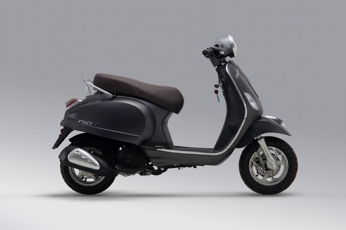 chup anh san pham xe dien xe may cao cap ha noi va lan can 002