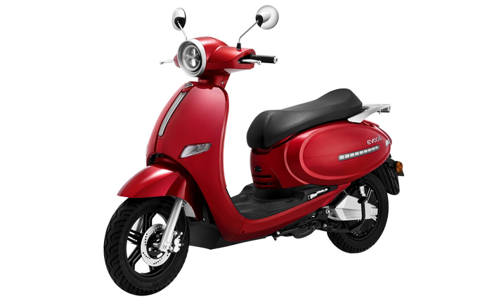 chup anh san pham xe dien xe may dien ha noi lan can 002